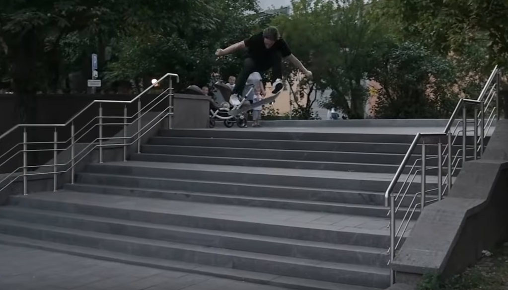 Nick Palmquist pela Theeve Trucks